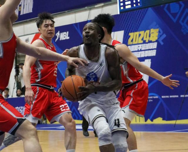 40分钟赛制+外援4节8人次！NBL改革走在CBA前头